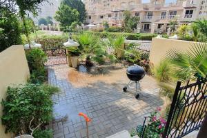 Spacious Villa with terrace close to the sea