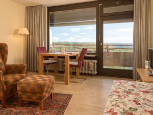 Apartment Burgblick - A1110 by Interhome