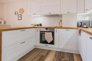 Foodie Home 2BR близо до центъра