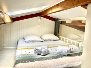 Maisons de vacances Maison calme proche mer avec piscine : photos des chambres