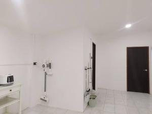 辉煌夜市 4房泳池花园别墅 订4日提供免费接机一次