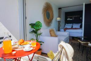 -Le Phare- Front de mer a Concarneau avec balcon