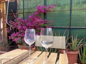 Delle Erbe – The Nightlife