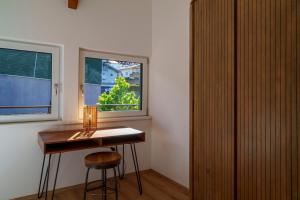 Mountain View Suites