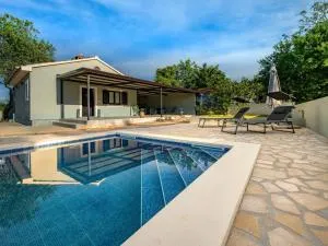 Holiday Home Ulika by Interhome - Baderna