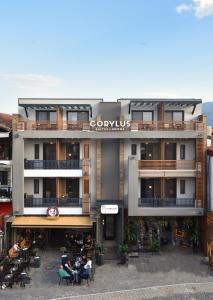 CORYLUS Luxury Rooms & Suites