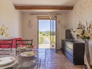 Maisons de vacances Holiday Home La Fabrique by Interhome : photos des chambres