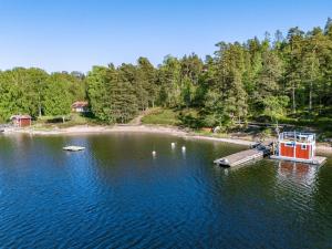 Holiday Home Smultronstället by Interhome