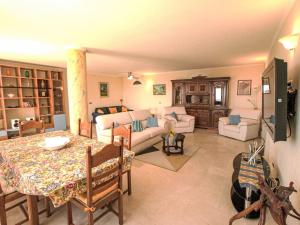 Apartment Primavera - PGI131 by Interhome