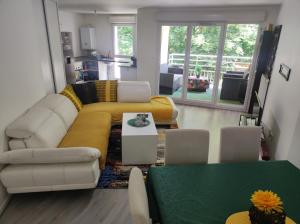 Appartements Cosy Appartment Thiais 80m² : photos des chambres