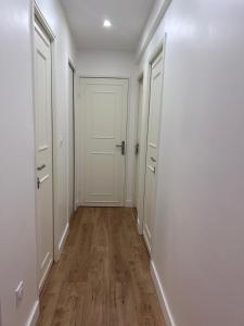 Appartements Bel appartement paisible - 4 Chambres - 2 Salles de Bain - Paris et Orly a 20 Minutes : photos des chambres