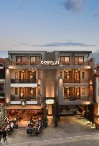 CORYLUS Luxury Rooms & Suites