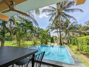 65C Villa with Private Pool - by KohChangVillas