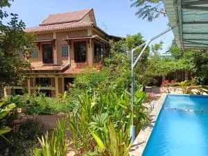 Silk Island Homestay - Kampong Cham
