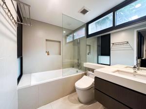 Louis, Homey and Fully Equipped Apartment