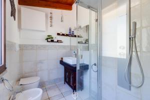 House Stella Charm img23