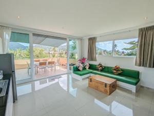 Poolside Apartments and Rooms - by KohChangVillas