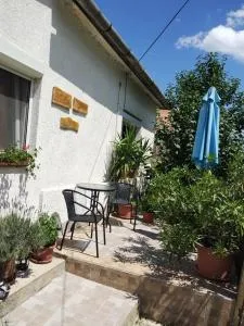 Balatongyöngye vendégház - Füle