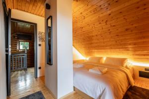 House of Five Senses