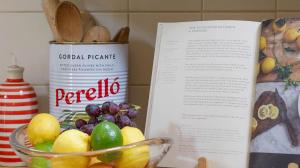 Bright & Beautiful Open Plan Coach House Painswick