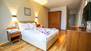 Nex Royal Beach Hotel-Inclusive