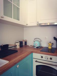 Astell Superior Studio