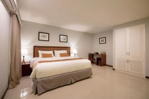 Kutabex Beachfront Hotel