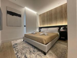 Luxury Renovated Ground Floor 1BR Suite - Best of the Best - Historical Centre