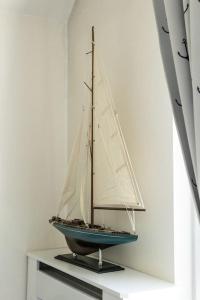 Piękny dom nad jeziorem Zegrzyńskim z basenem - 3 sypialnie