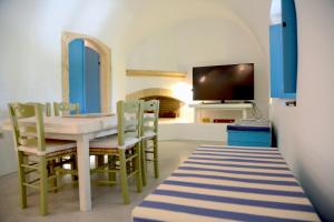 Traditional house in Mitata next to the canyon!