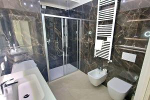 Soleil Apartment - Front Lake