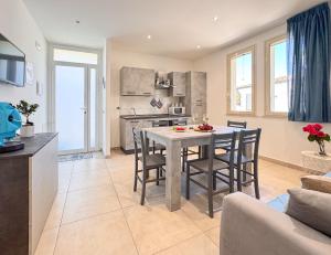 Holiday Houses San Lorenzo La Pizzuta