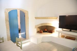 Traditional house in Mitata next to the canyon!