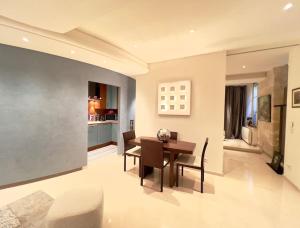 Appartements Saint Germain en Laye Hyper Centre Apartment 2 min RER : photos des chambres