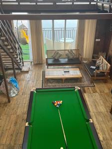 Hotel Wood Winds - A Best Valley View Hotel