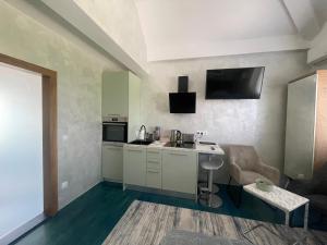 Tona - Miran apartman - Parking - Samostalna prijava