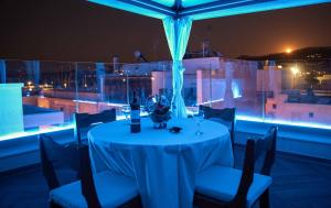 De President Suite, DeMaNi President Suites