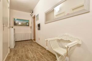 White Star Rooms self check-in