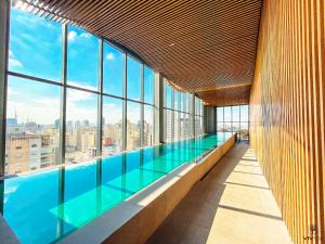 Select Pinheiros Px. metrô Hc e Oscar Freire