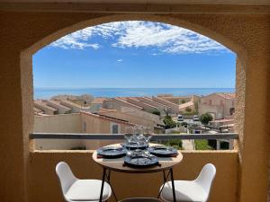 Appartement T2 cabine vue mer - Saint Pierre la Mer 4MED97