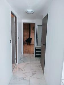 Appartements Appart 1 ch renove avec piscine : photos des chambres