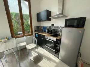 Maison proche stade de foot - Auxerre