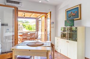 Stintino Lovely APT near Pelosa Beach W Parking!