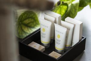 B&B / Chambres d'hotes Le Domaine des Carriers : Chambre Double Deluxe avec Baignoire