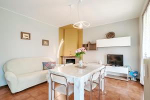 Casa Maria - trilocale con patio, garage e WiFi