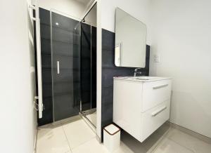 Maisons de vacances Maison Le Rohel. : photos des chambres