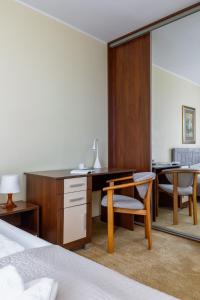 River View Nad Parseta Apartment & Balcony by Noclegi Renters