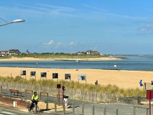 Appartements Les pieds dans l-eau / F2 avec vue sur Mer : photos des chambres