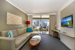 Sensational Spacious and Stylish Sunsets galore