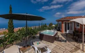 Villa Hibisco, Jacuzzi y Vistas al Atlántico - Tijoco de Abajo